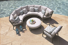 Lucia Right-Arm Wedge